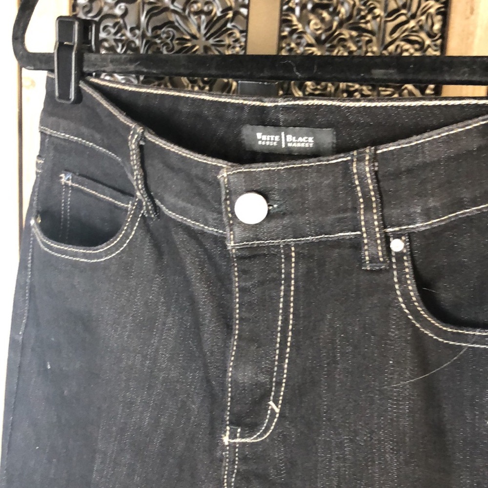 White House Black Market”Feel Beautiful” Capris 8 - Picture 4 of 10